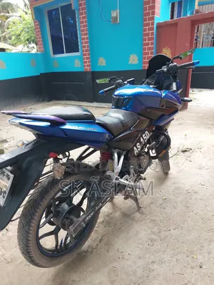 Bajaj 2017 Blue