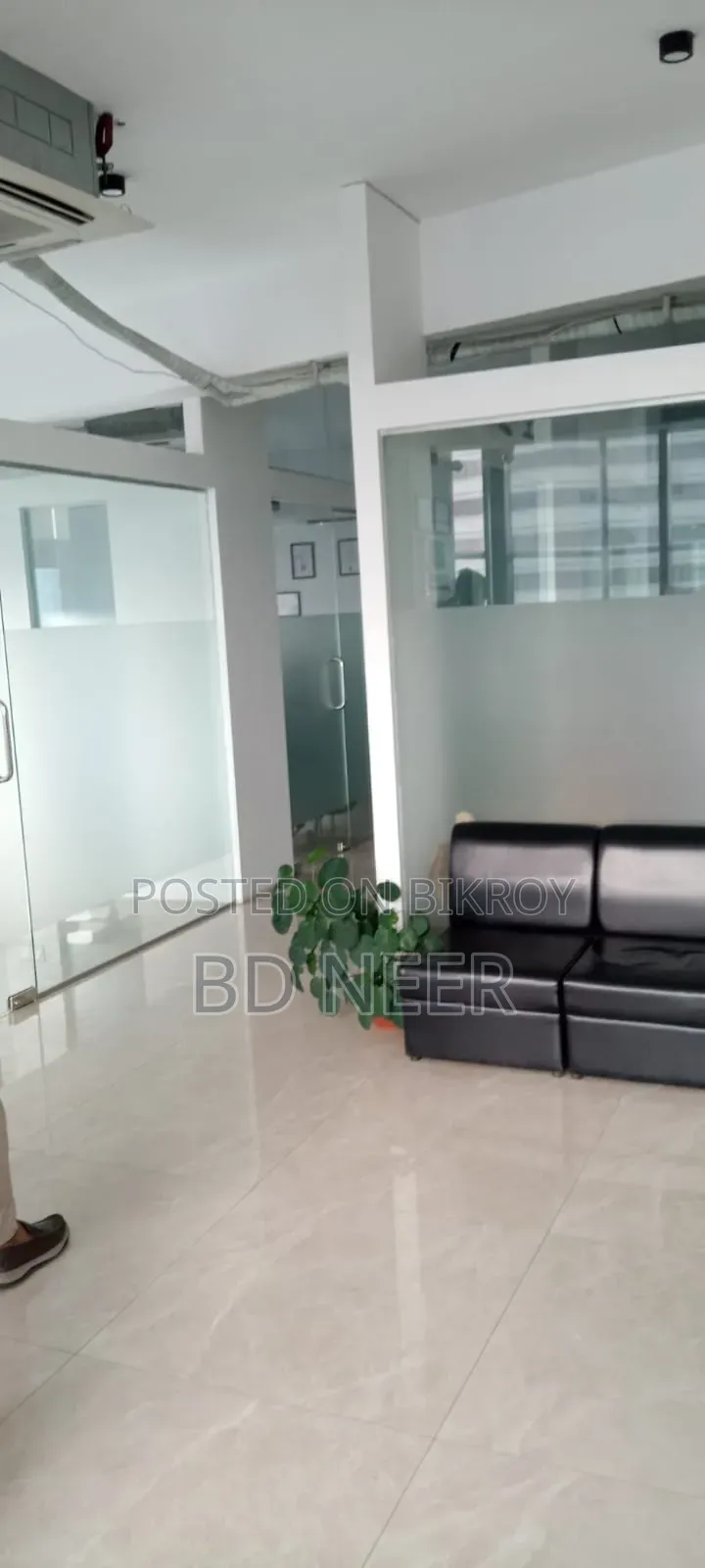 3400 Sq Ft Commercial Open Space for Rent in Gulshan-2