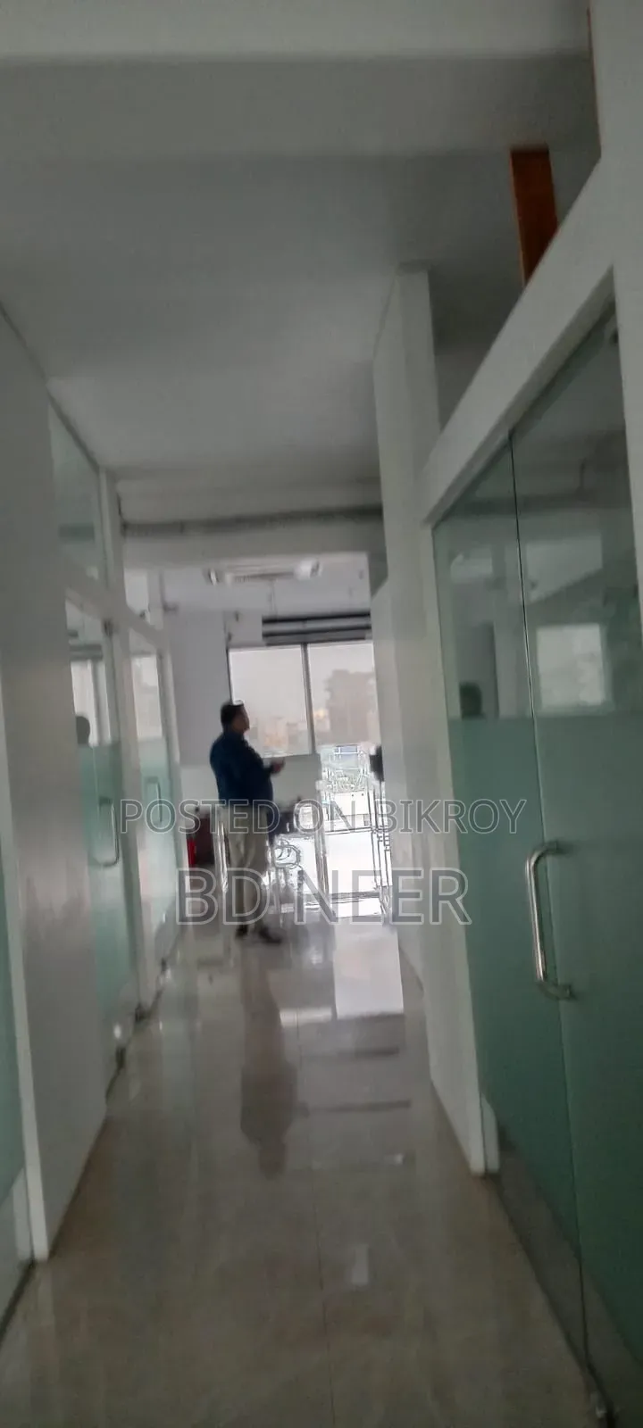 3400 Sq Ft Commercial Open Space for Rent in Gulshan-2