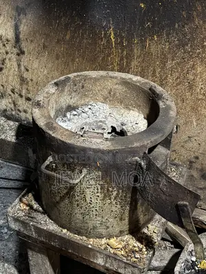 কাঠ এবং বৈদ্যুতিক চুলা