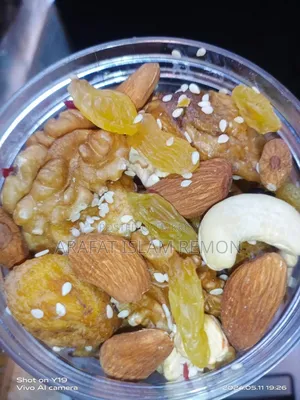 Premium Honey Nuts