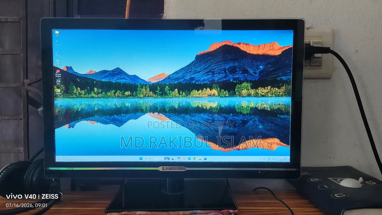 Original Samsung LED 22In TV