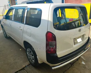 Toyota Probox 1.5 Extra Package Limited Two Wheel Drive 2004 White