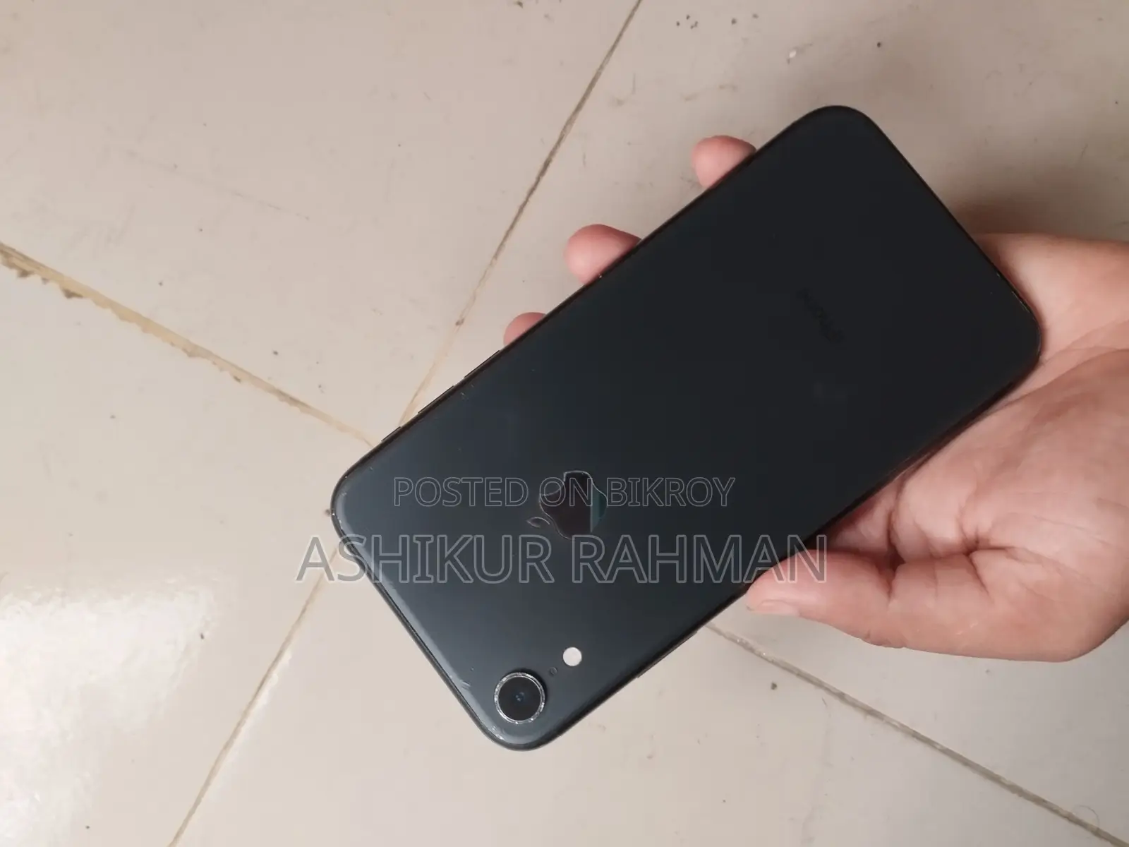 Apple iPhone XR 64 GB Black