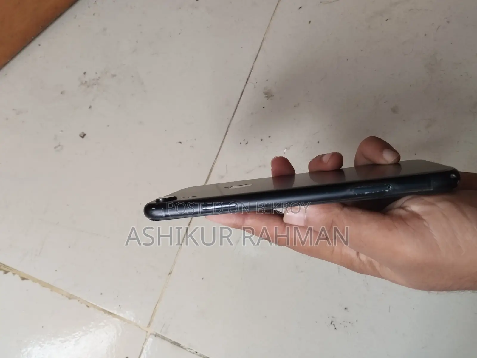 Apple iPhone XR 64 GB Black