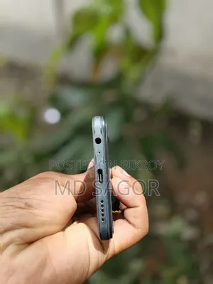 Vivo Y17s 128 GB Black
