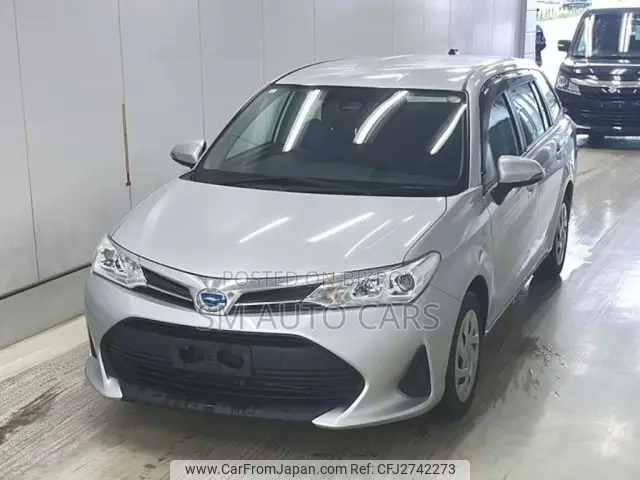 Toyota Corolla Fielder 1.5 Hybrid FWD 2022 Silver