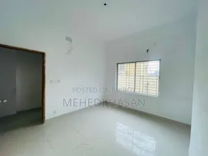 3-bedroom Apartment in Malibag for Sale