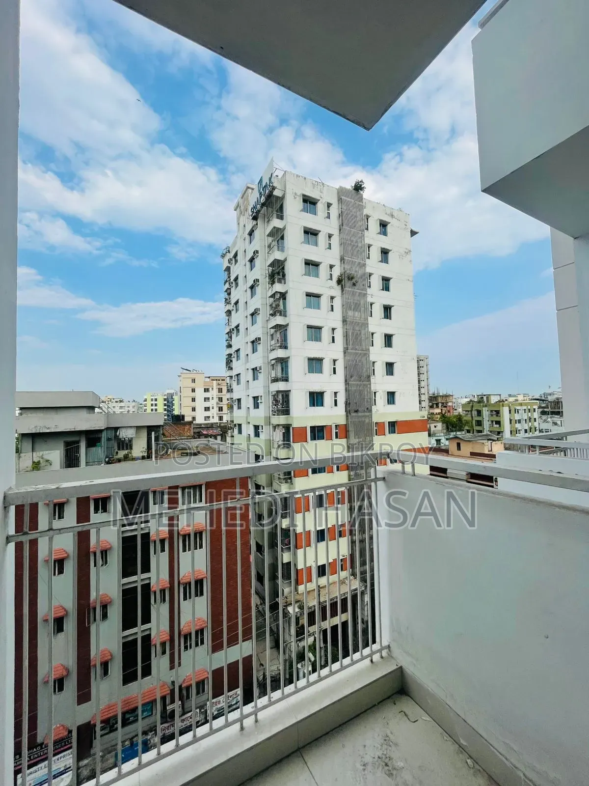 3-bedroom Apartment in Malibag for Sale