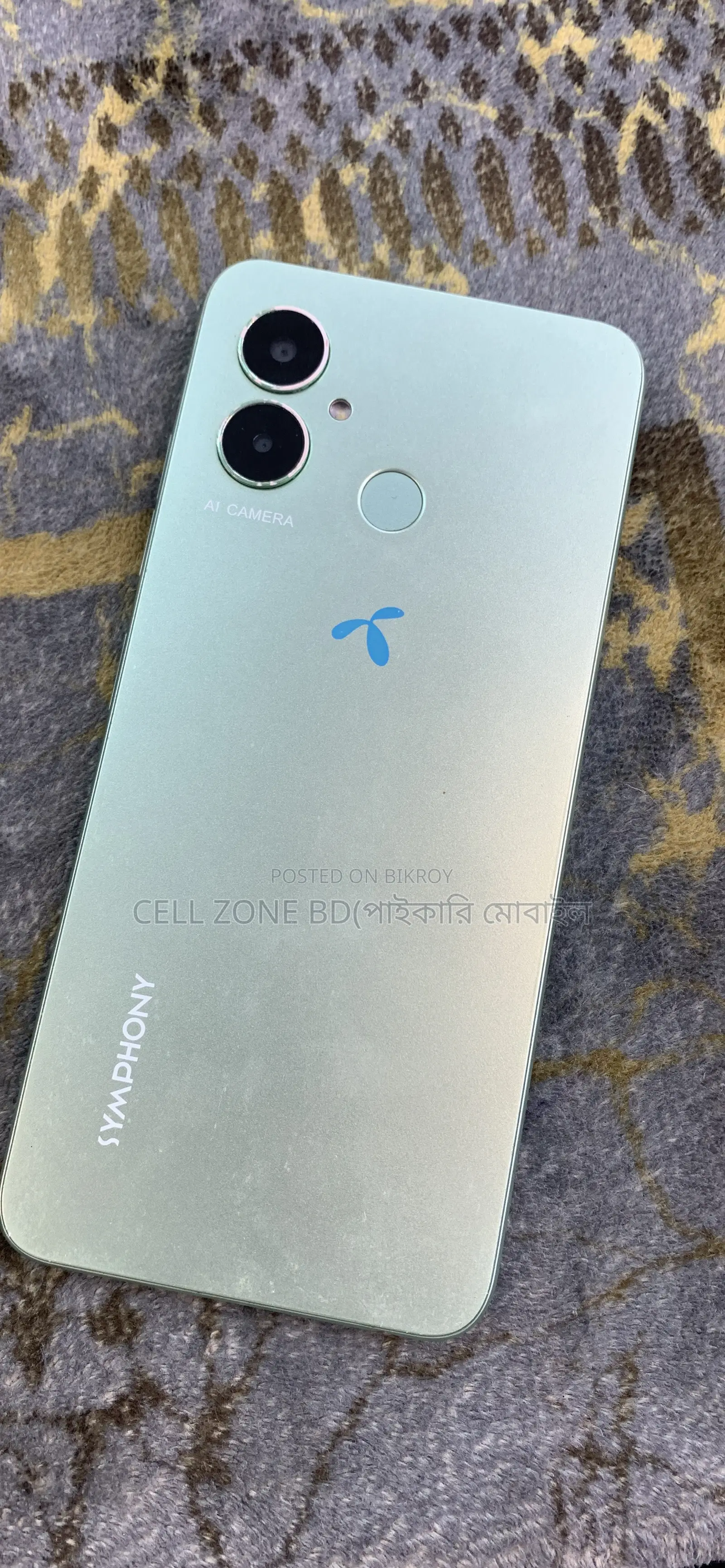 Symphony G26 32 GB Green