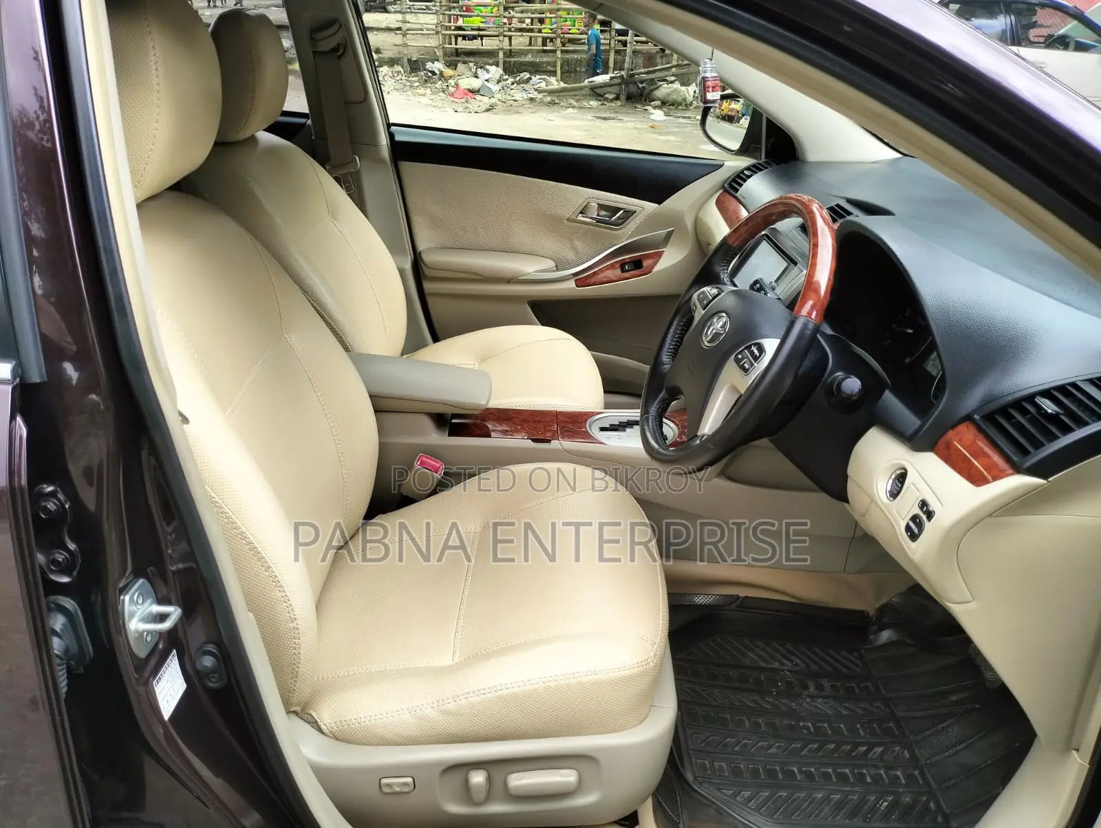 Toyota Premio 2014 Maroon