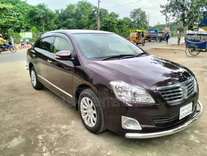 Toyota Premio 2014 Maroon