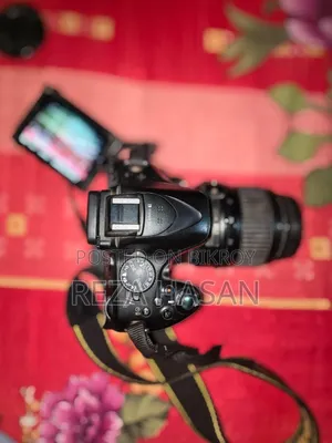 ডিএসএলআর ক্যামেরা