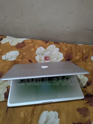 Laptop Apple MacBook 2015 8GB Intel Core I5 HDD 512GB