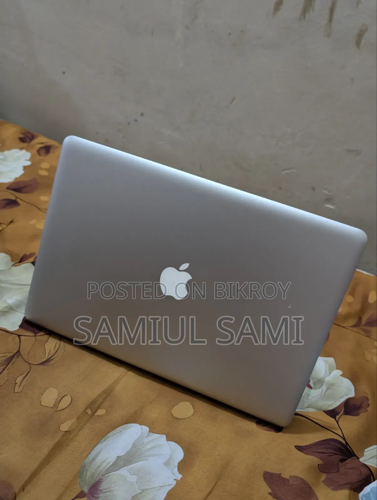 Laptop Apple MacBook 2015 8GB Intel Core I5 HDD 512GB