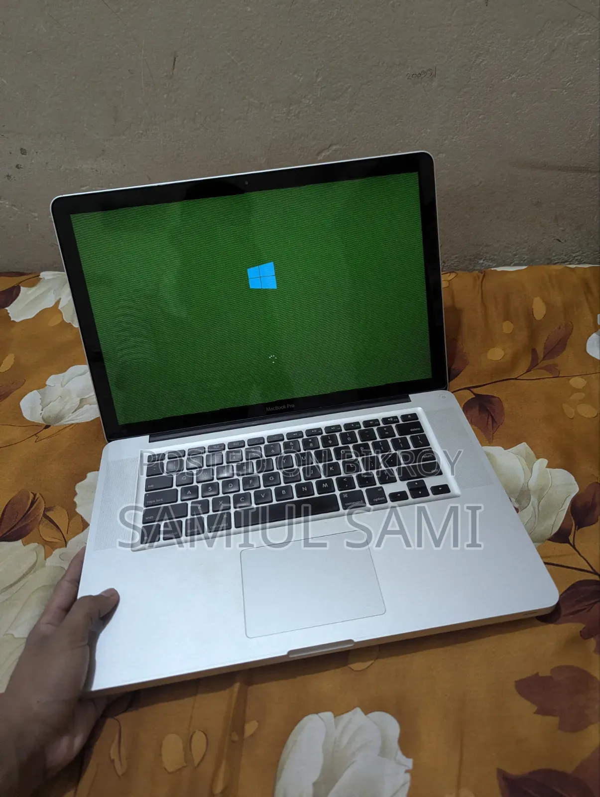 Laptop Apple MacBook 2015 8GB Intel Core I5 HDD 512GB