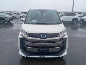 Toyota Noah 2024 Pearl