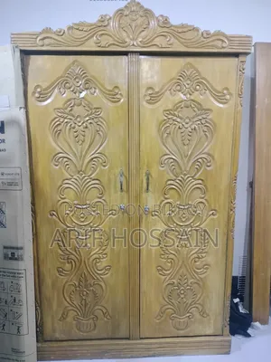 আলমারি বিক্রয়ের জন্য