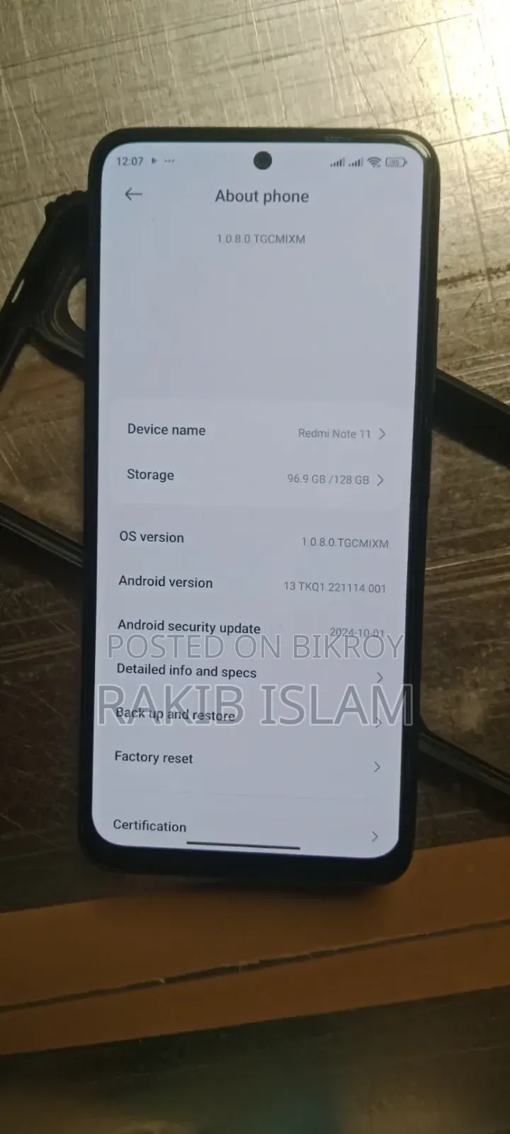 New Easyphone 8 GB Red