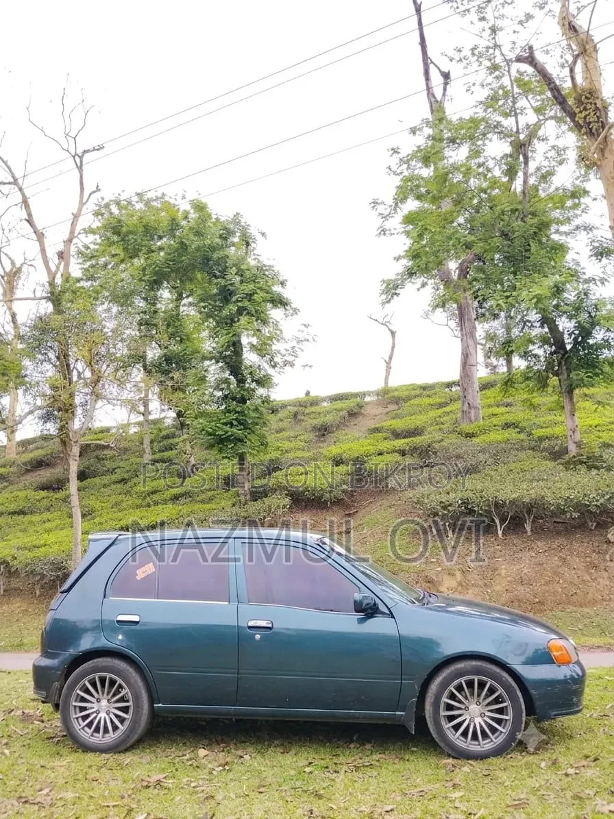 New Toyota Starlet 1999 Blue