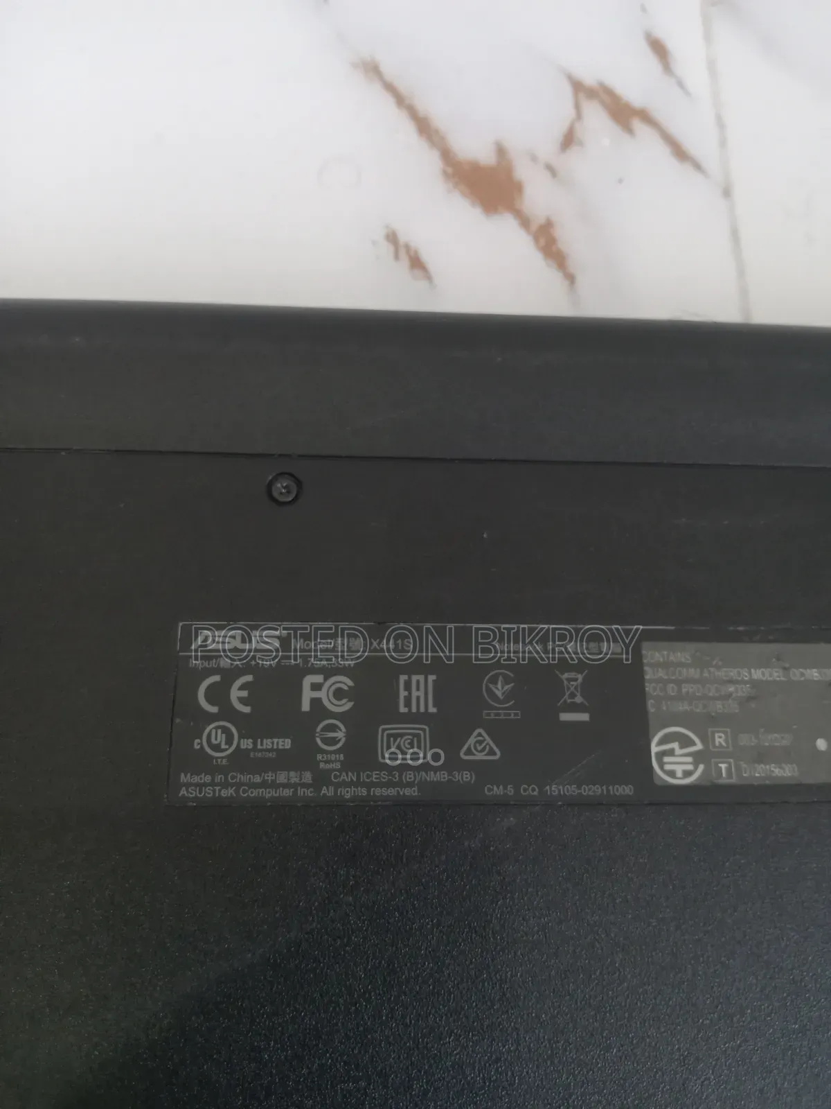 Laptop ASUS 4GB RAM 128GB SSD