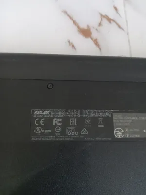Laptop ASUS 4GB RAM 128GB SSD