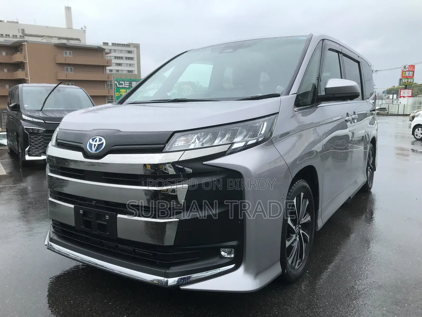 Toyota Noah 2022 Gray