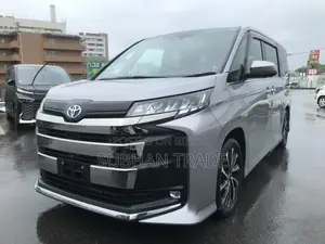 Toyota Noah 2022 Gray