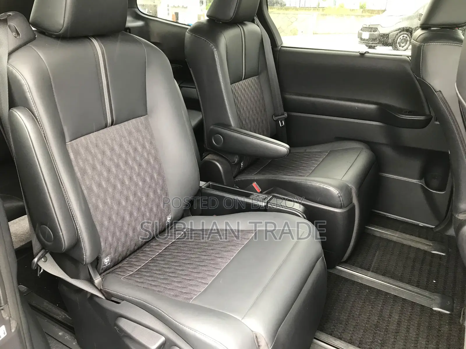 Toyota Noah 2022 Gray