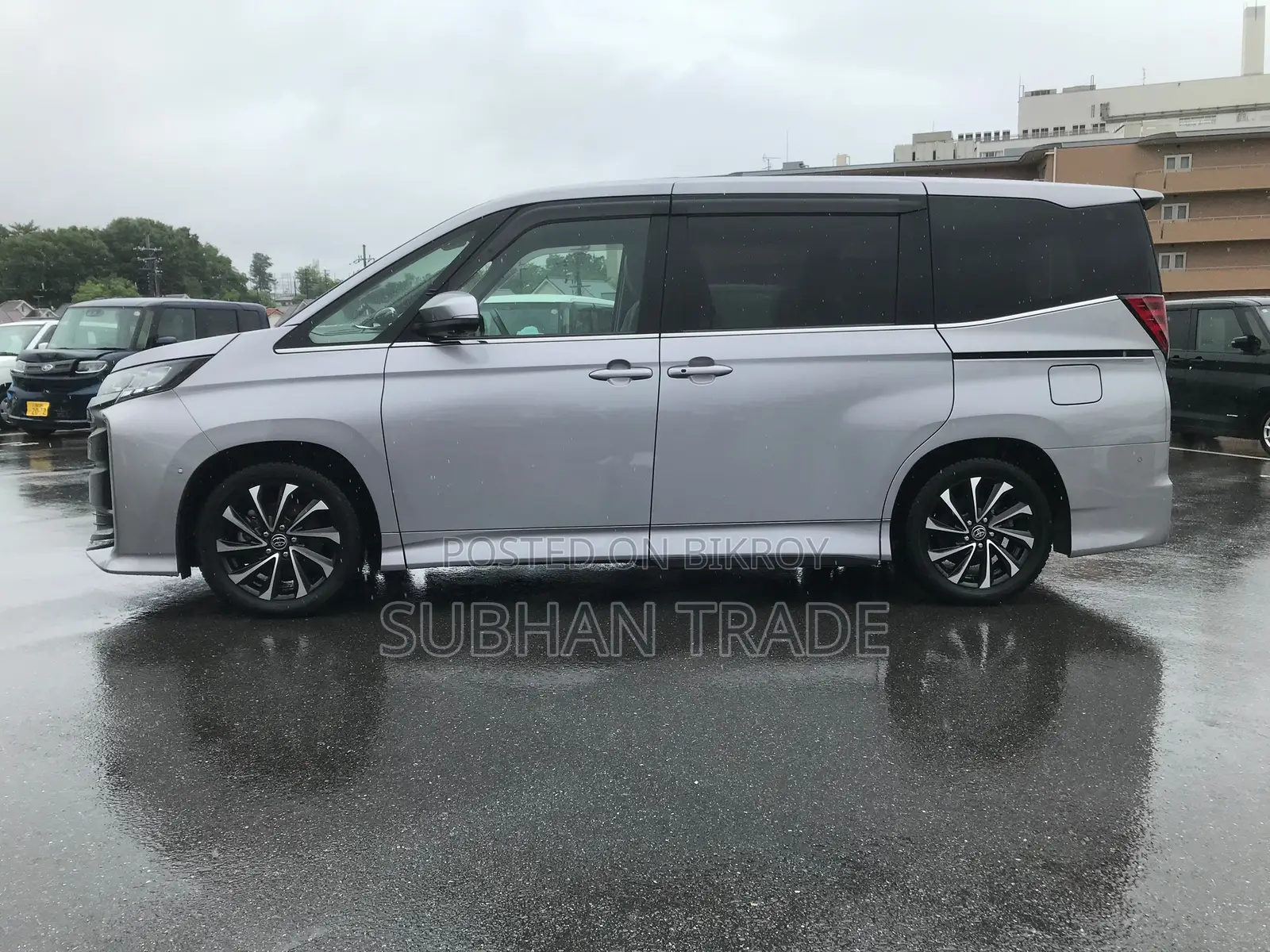 Toyota Noah 2022 Gray