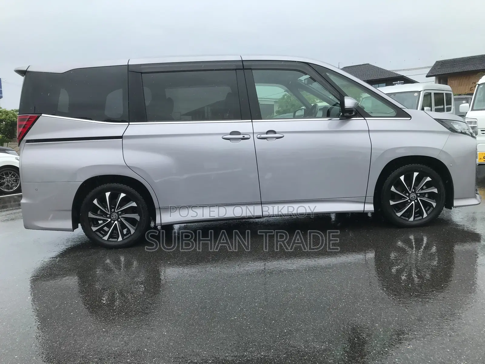 Toyota Noah 2022 Gray