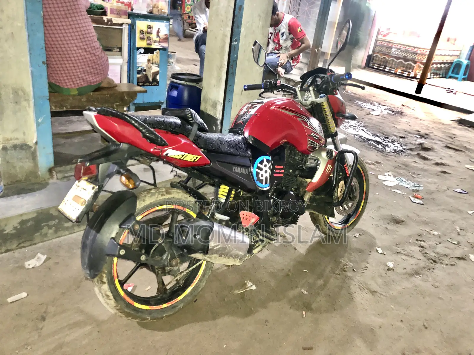 Yamaha FZ 2013 Red