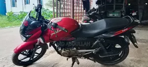 বাজাজ পালসার ১৫০ ২০১০ রেড