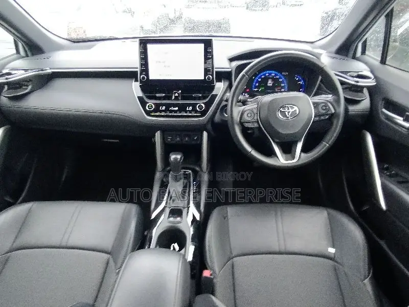 Toyota Corolla Cross 1.8 Hybrid FWD 2021 Pearl