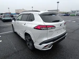 Toyota Corolla Cross 1.8 Hybrid FWD 2021 Pearl