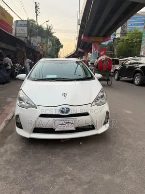 Toyota Aqua 2013 White