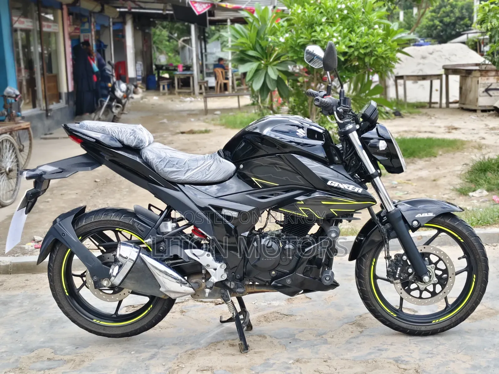 Suzuki Gixxer Fi ABS 2025 Black