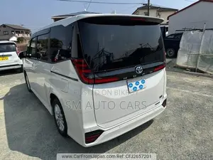 টয়োটা নোয়া ২০২৩ পার্ল
