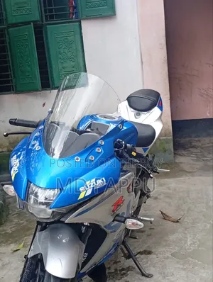 Suzuki GSX-R150 2021 Blue
