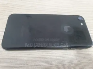 অ্যাপল আইফোন ৭ ৩২ জিবি কালো