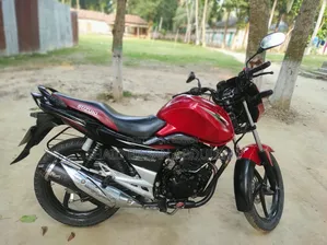 Suzuki GS150R 2021 Red