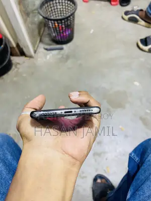 Apple iPhone X 64 GB Black