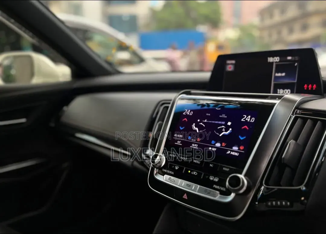 New Toyota Crown 2022 White