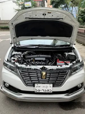 Toyota Premio 1.5 FWD 2020 Pearl