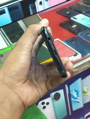 ওপ্পো এ১কে ৩২ জিবি কালো