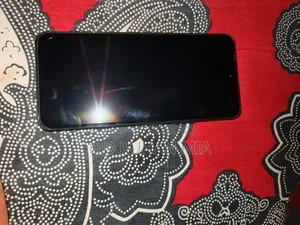 Vivo iQOO Z10x 128 GB Gray