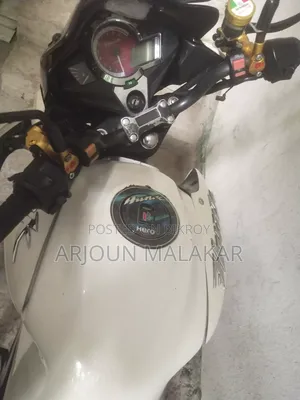 Hero Hunk 2018 White