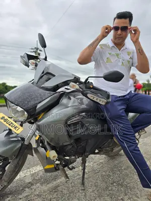 সুজুকি ইনট্রুডার ২০১৮ গ্রে