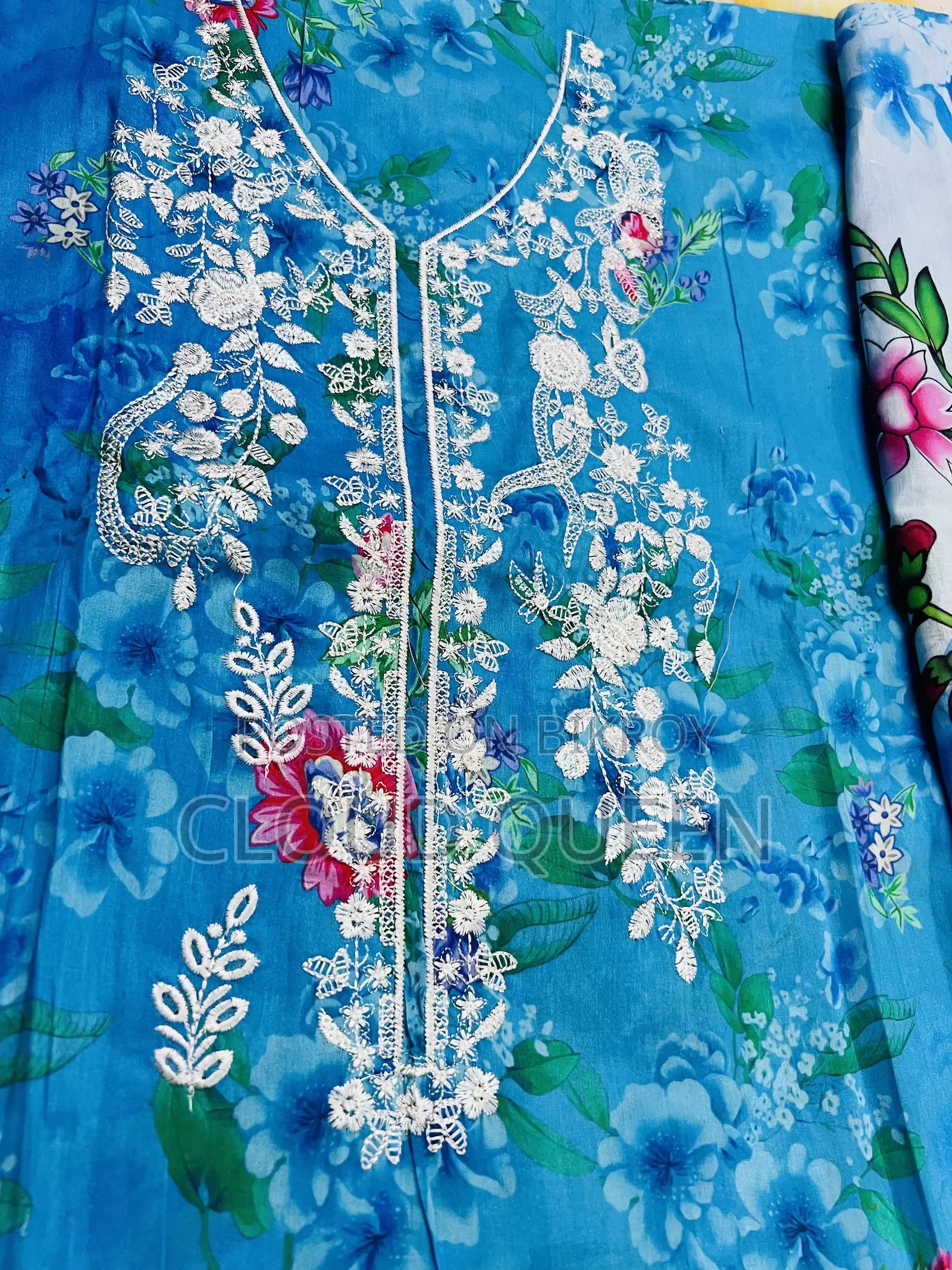 পাকিস্তান ইন্সপায়ার্ড ড্রেস