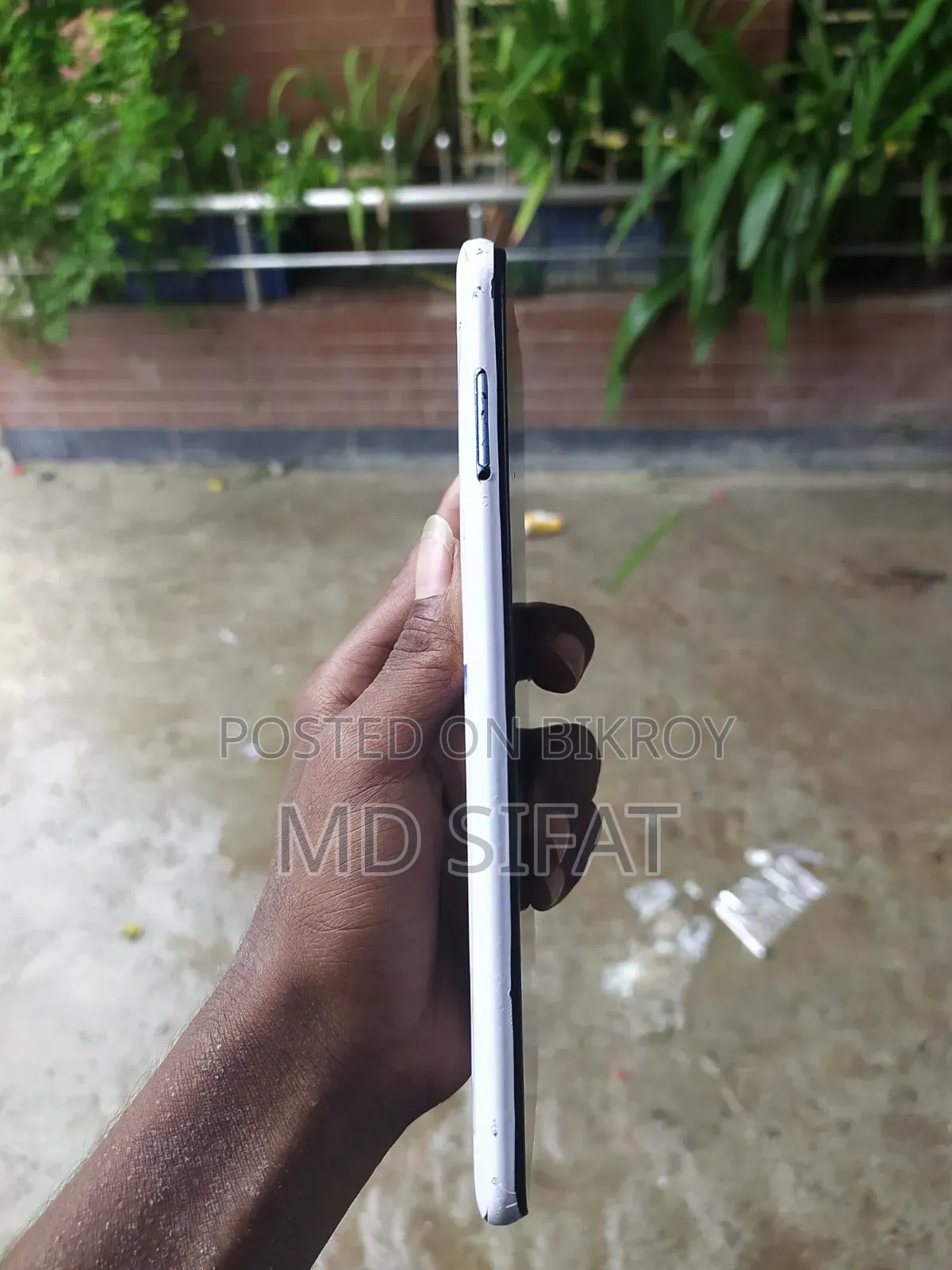 ইনফিনিক্স হট ১১ প্লে ১২৮ জিবি ব্লু